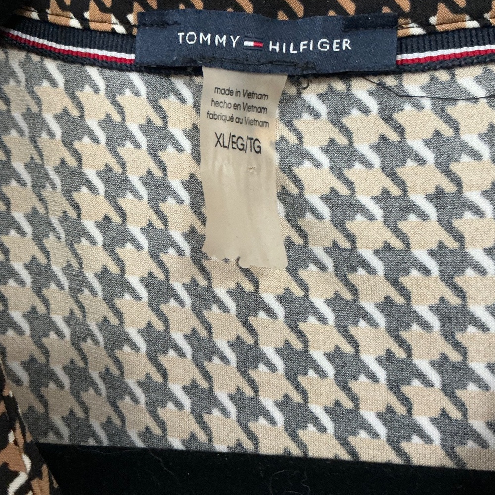Women’s BLOUSE